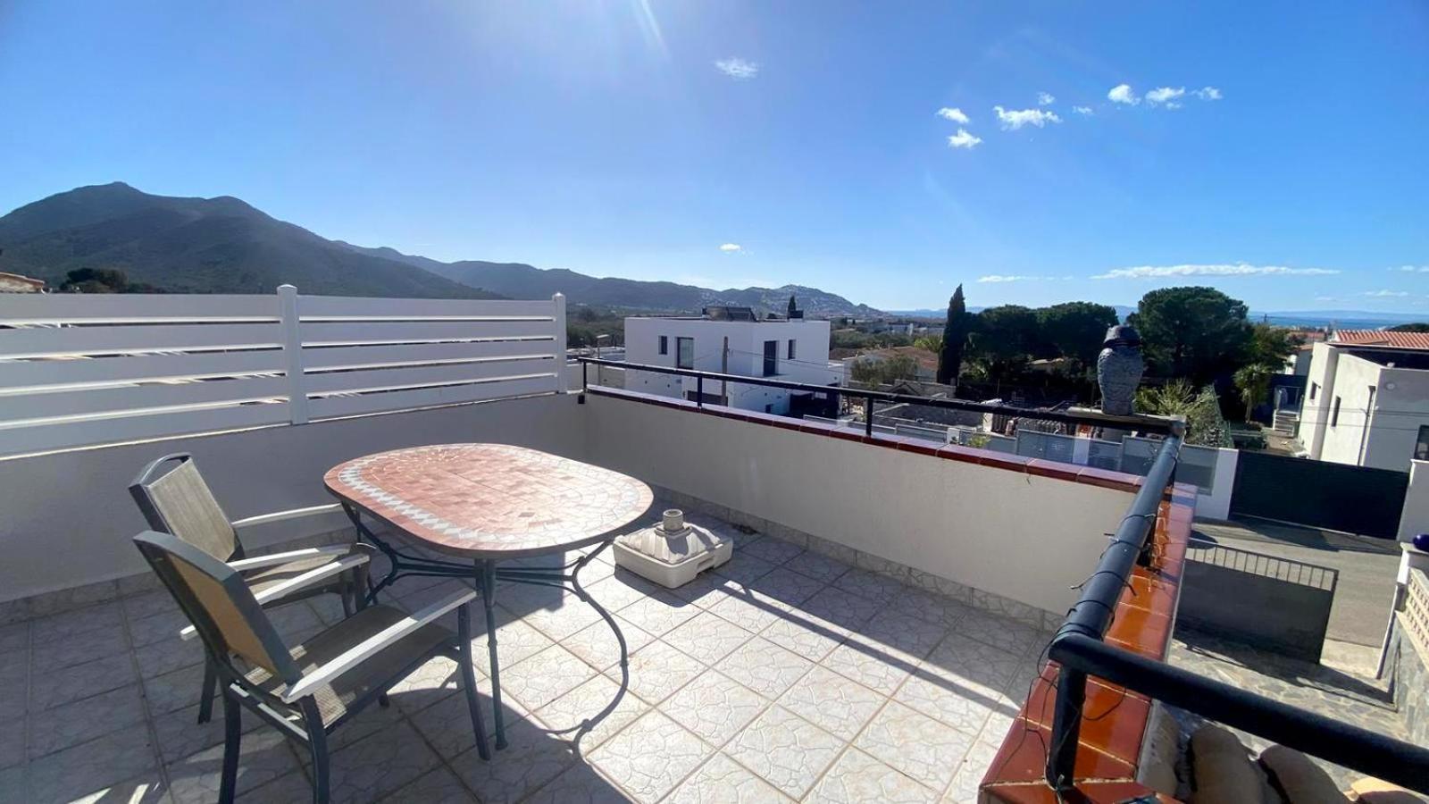 Bages Villa โรเซส ภายนอก รูปภาพ
