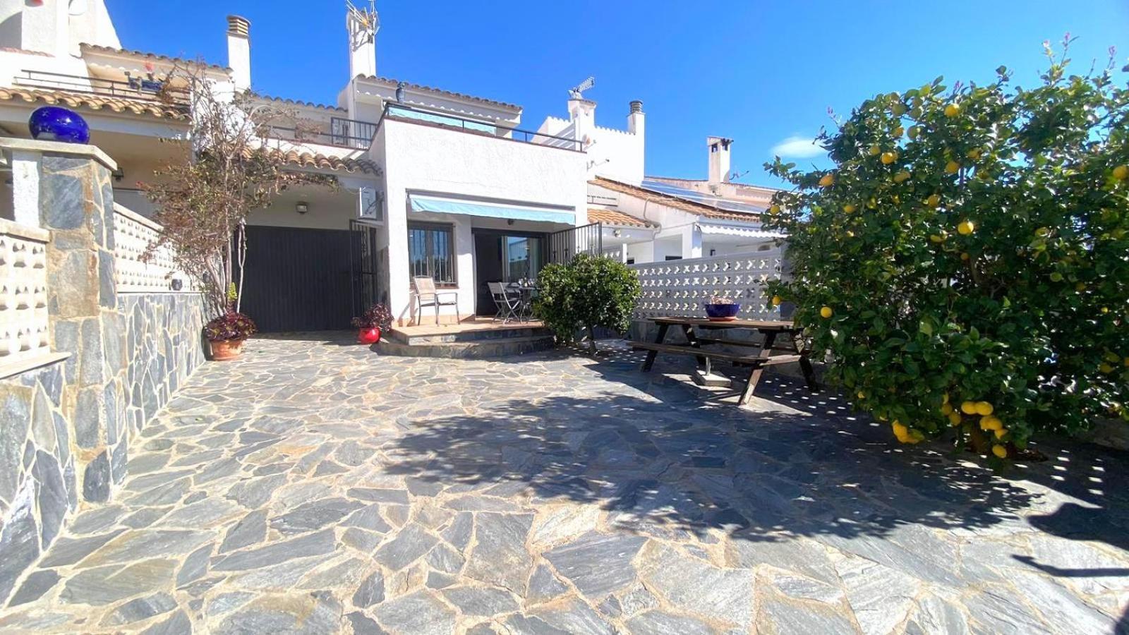 Bages Villa โรเซส ภายนอก รูปภาพ