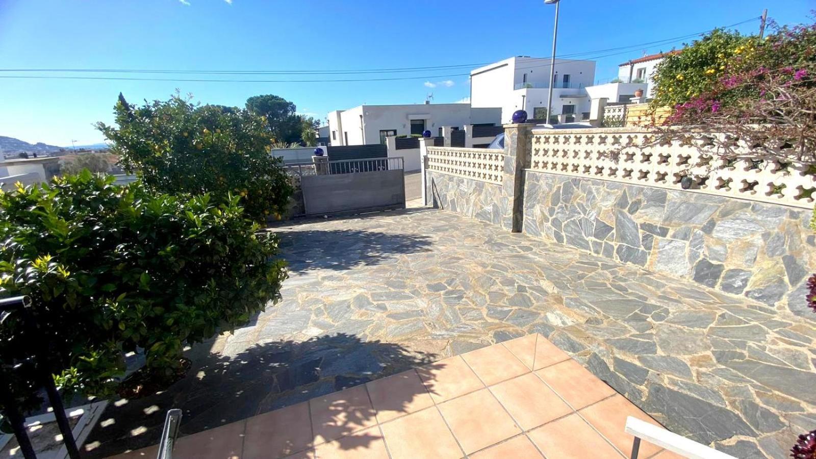 Bages Villa โรเซส ภายนอก รูปภาพ
